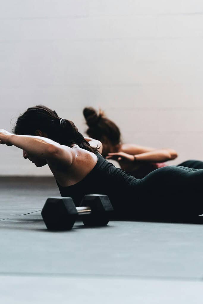 Exercising the back, core and shoulders