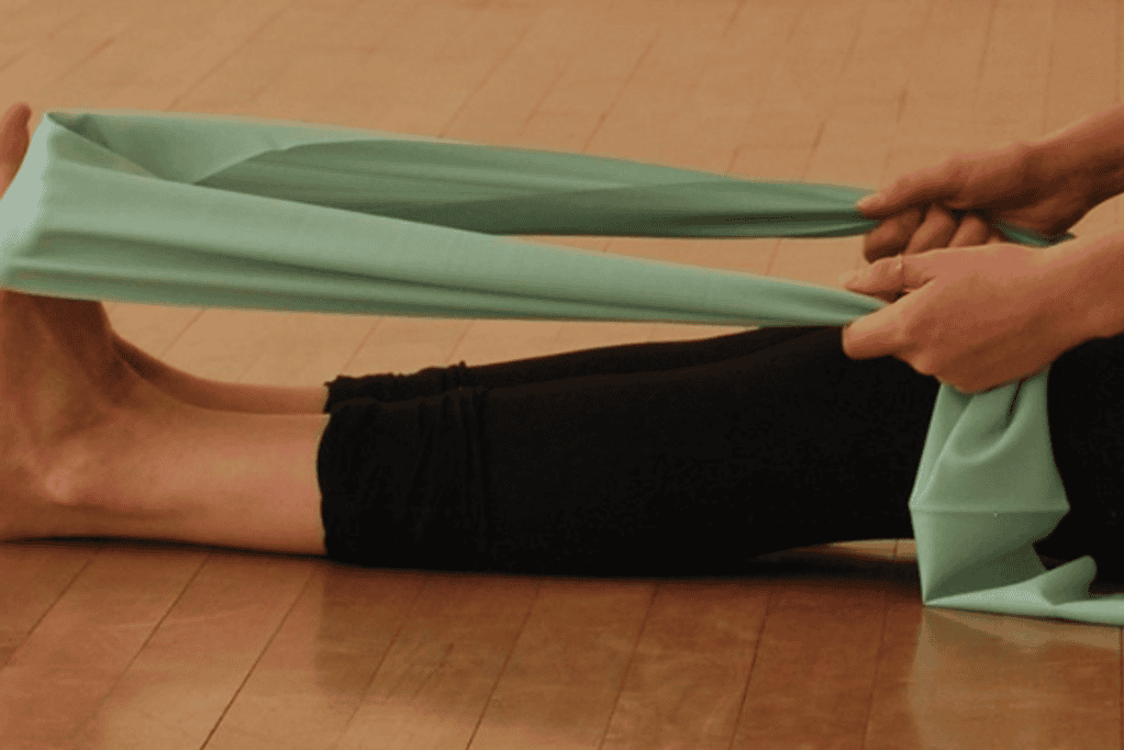 Theraband exercise for feet strength