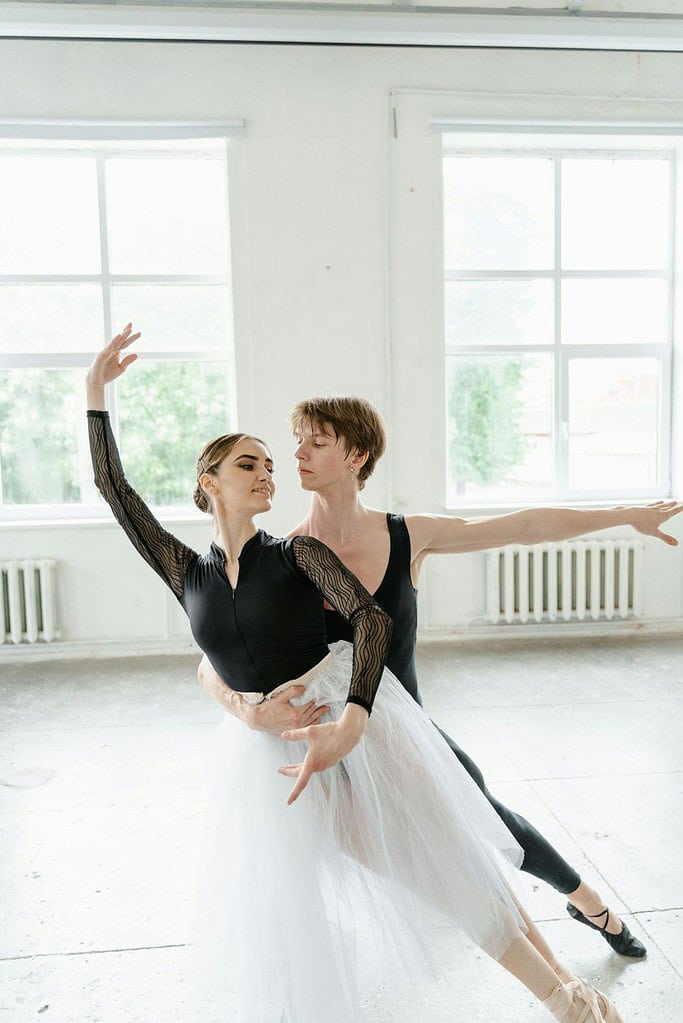 Rehearsing ballet performance with your partner